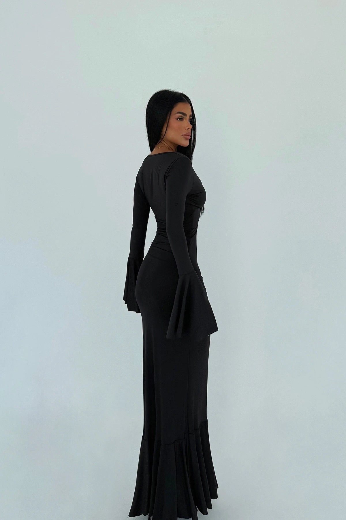 BLACK LONG SLEEVE DRESS